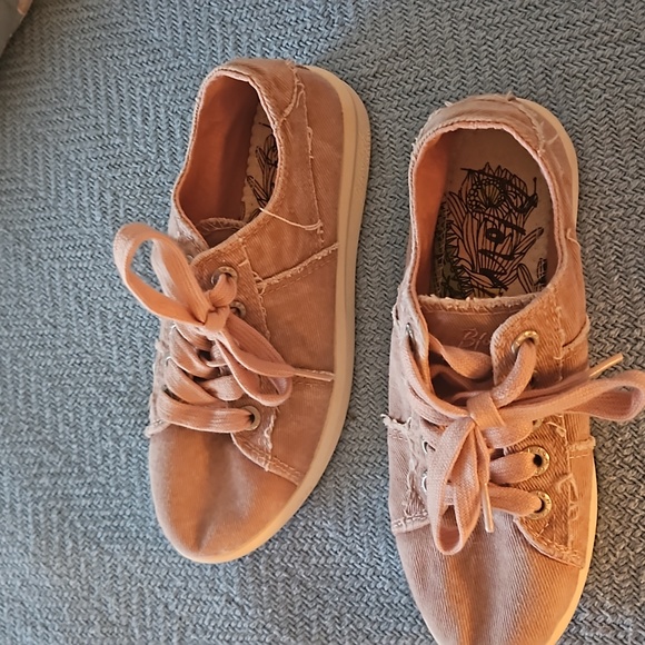 Rose pink canvas sneakers - Picture 4 of 4